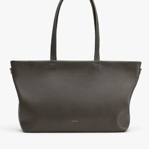 Cuyana Small Easy Zipper Tote